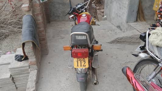 urgent sale Yamaha lush condition
