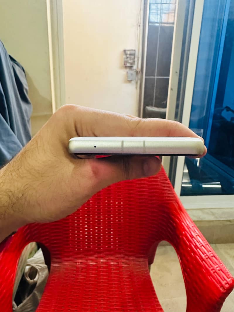 Google Pixel 7a 3