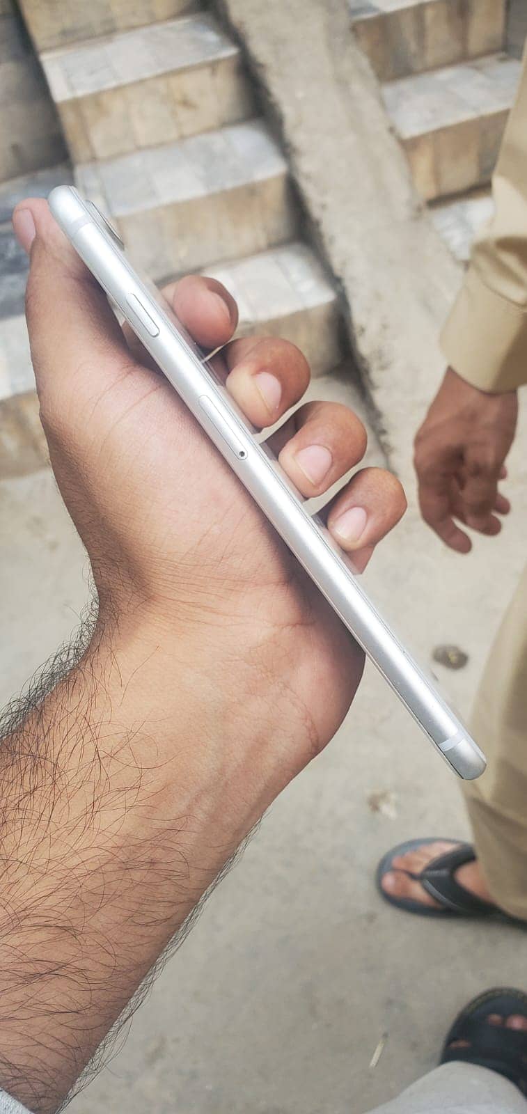 Apple iPhone 8 Plus 1