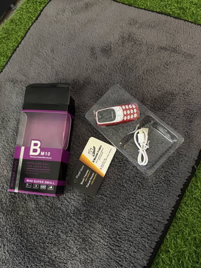 Mini m10 ultra small phone