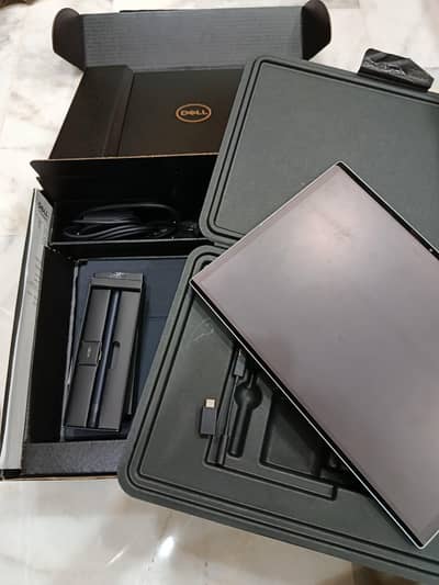 Dell XPS 13 2-in-1 Tablet 9315 - Core i7 12th Gen, 16GB RAM, 256GB SSD