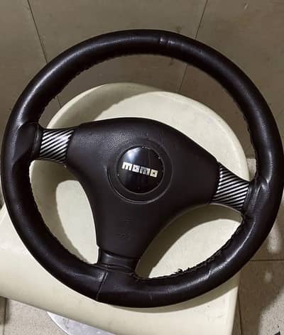 MOMO steering in good condition for sell
