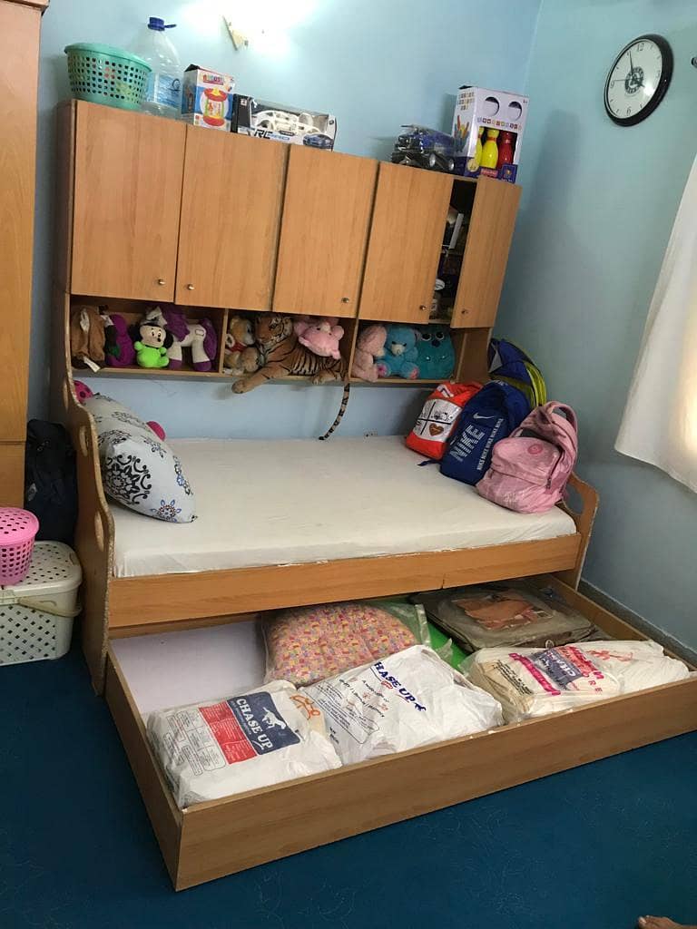 Bunker bed 1