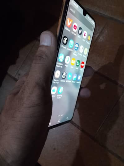 Samsung A70 for sale