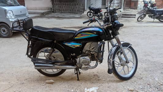 Crown 100cc Self Start Home maintained Bike Best condition Karachi No