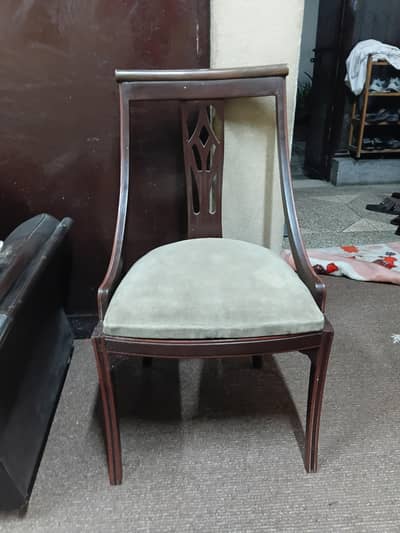 bedroom chair