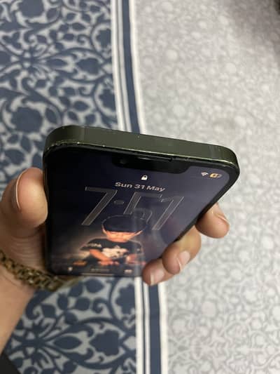 Apple iPhone 13 factory unlock