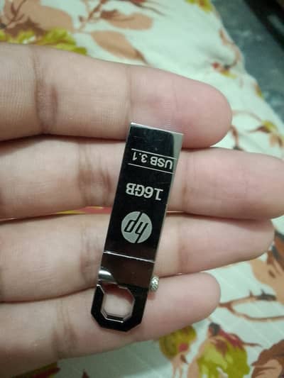 USB 3.1 version 14.3 gb
