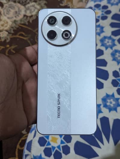 Tecno SPARK 30 Pro
