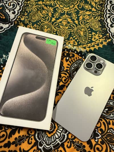 iPhone 15 Pro Max JV