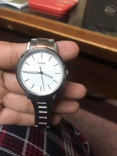 unused original fossil watch in 10/10 condition