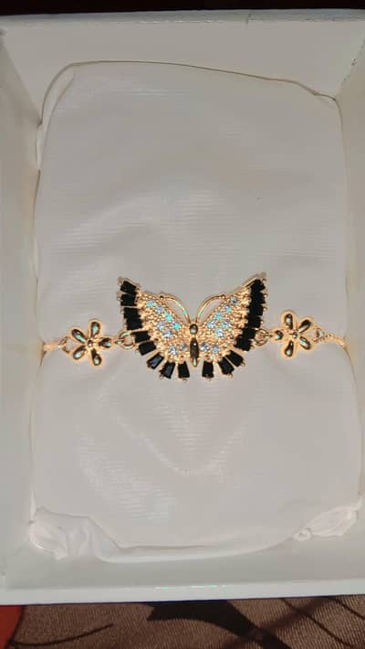 Aesthetic bracelet