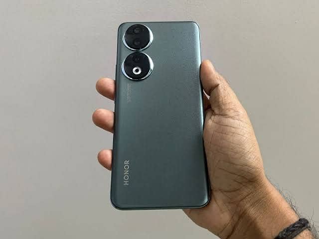 Honor 90 1