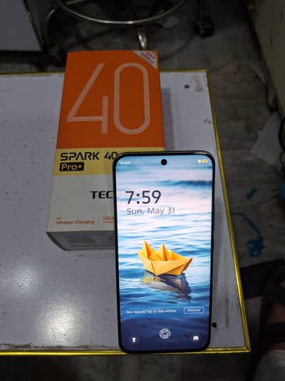 Tecno Spark 40 pro plus