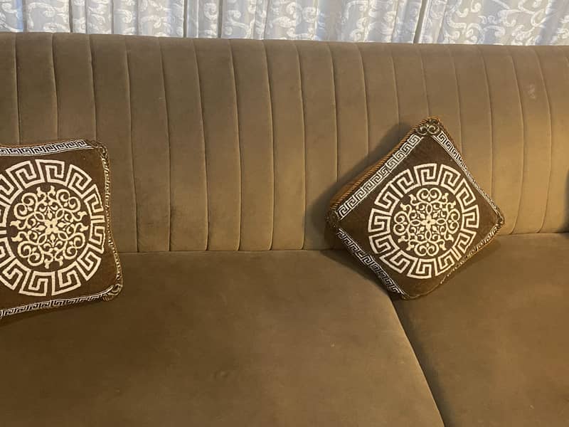 sofa set available setter 2