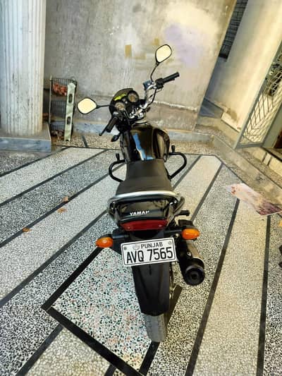 Ybr 125