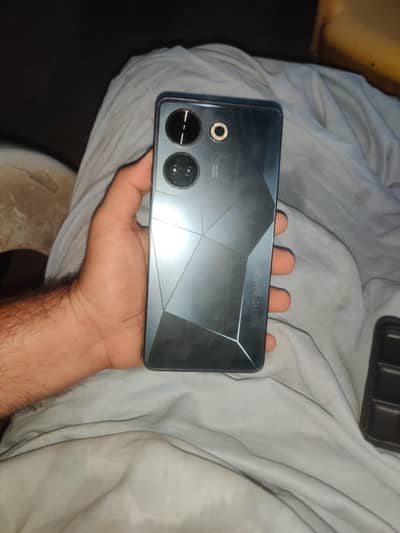 Tecno CAMON 20 O/3/13/256/11/8/8 urjant