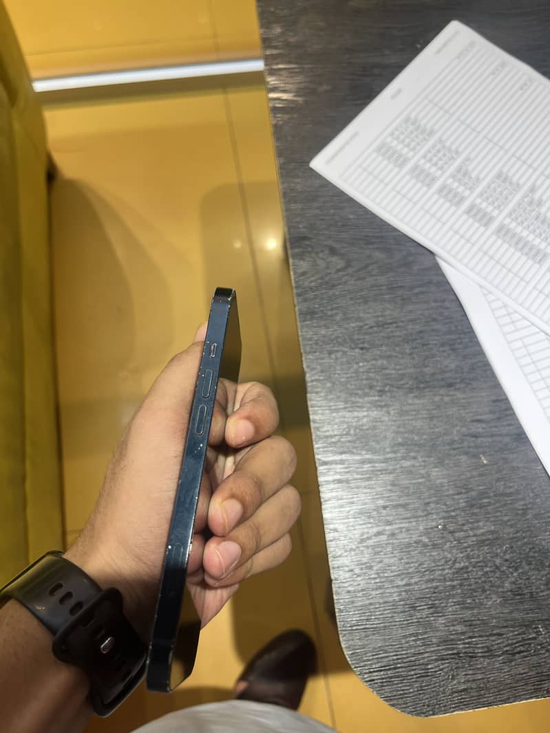 Iphone13 2