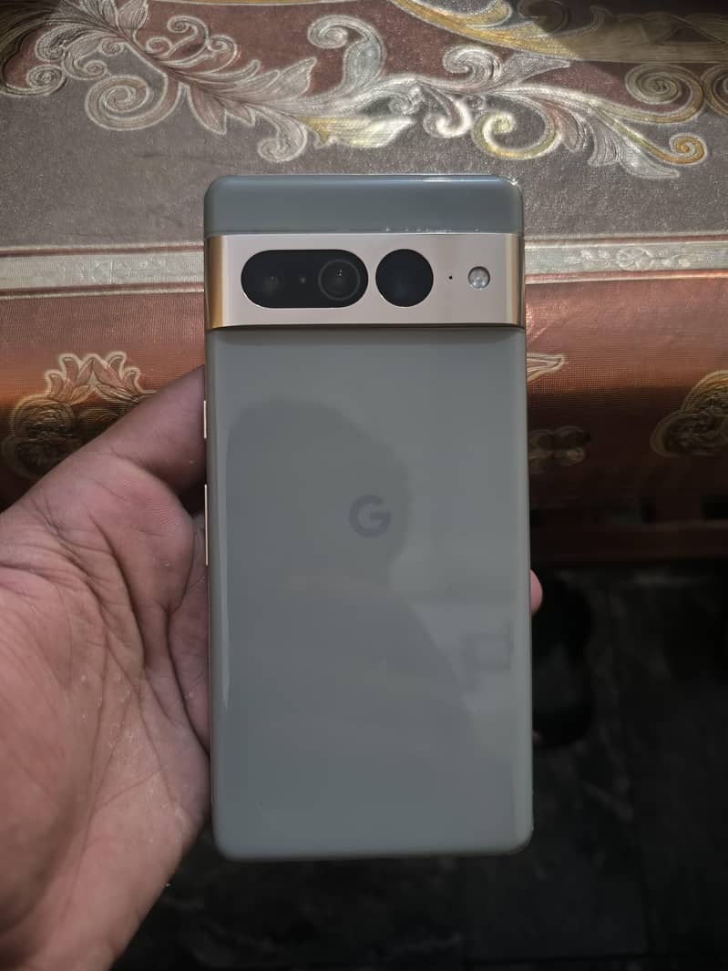 Google pixel 7pro 5