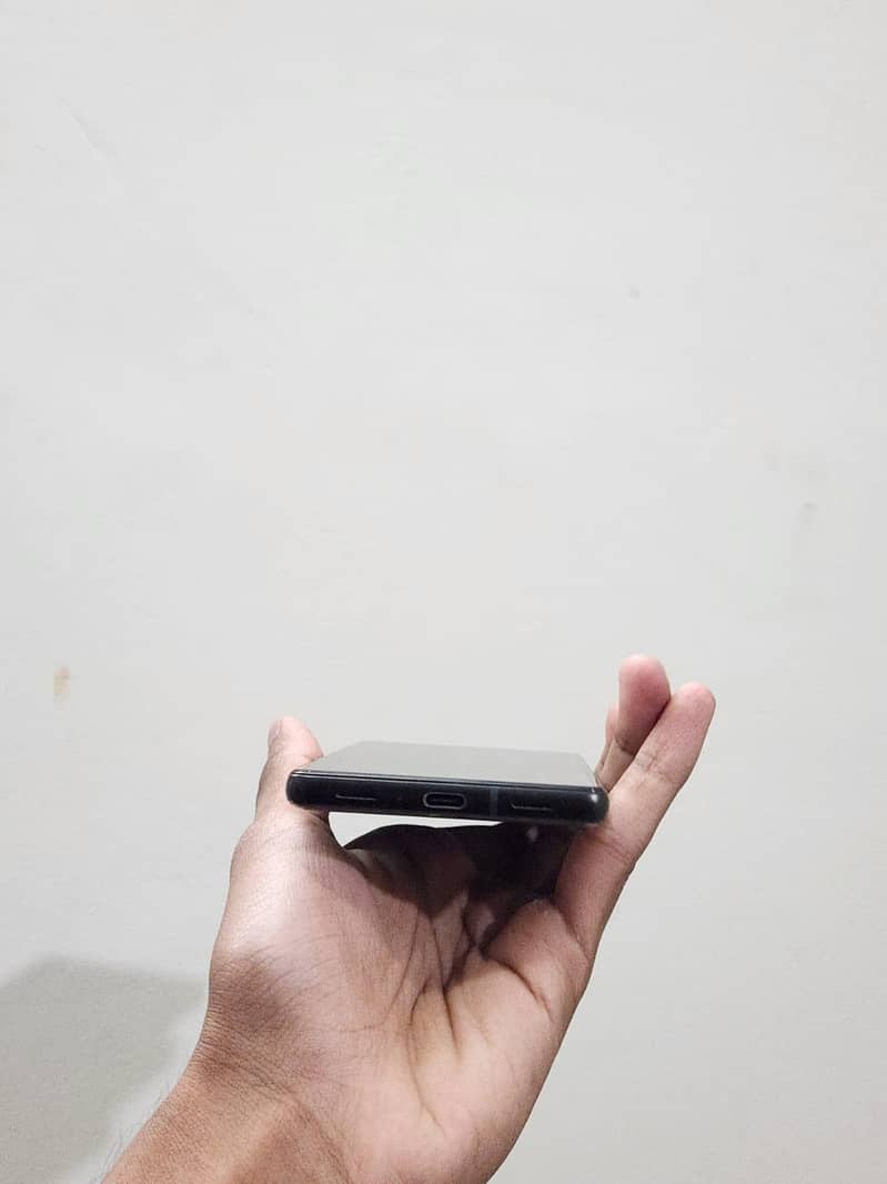 Google Pixel 6a 4