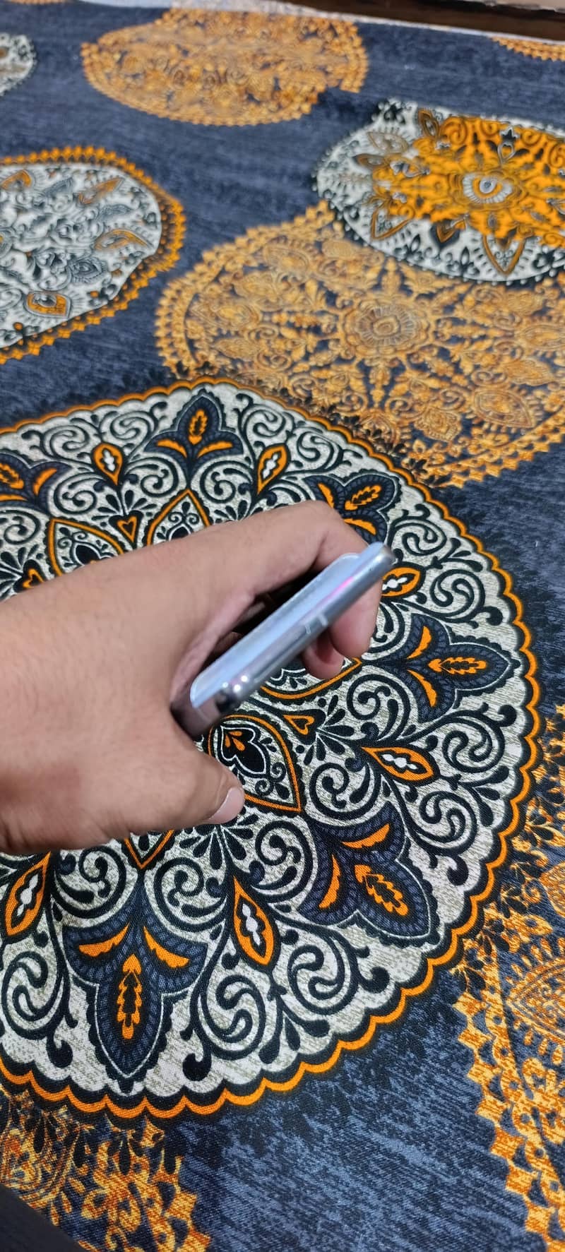 google pixel 8 pro 3