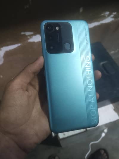 Tecno Spark 8C [03707988521]