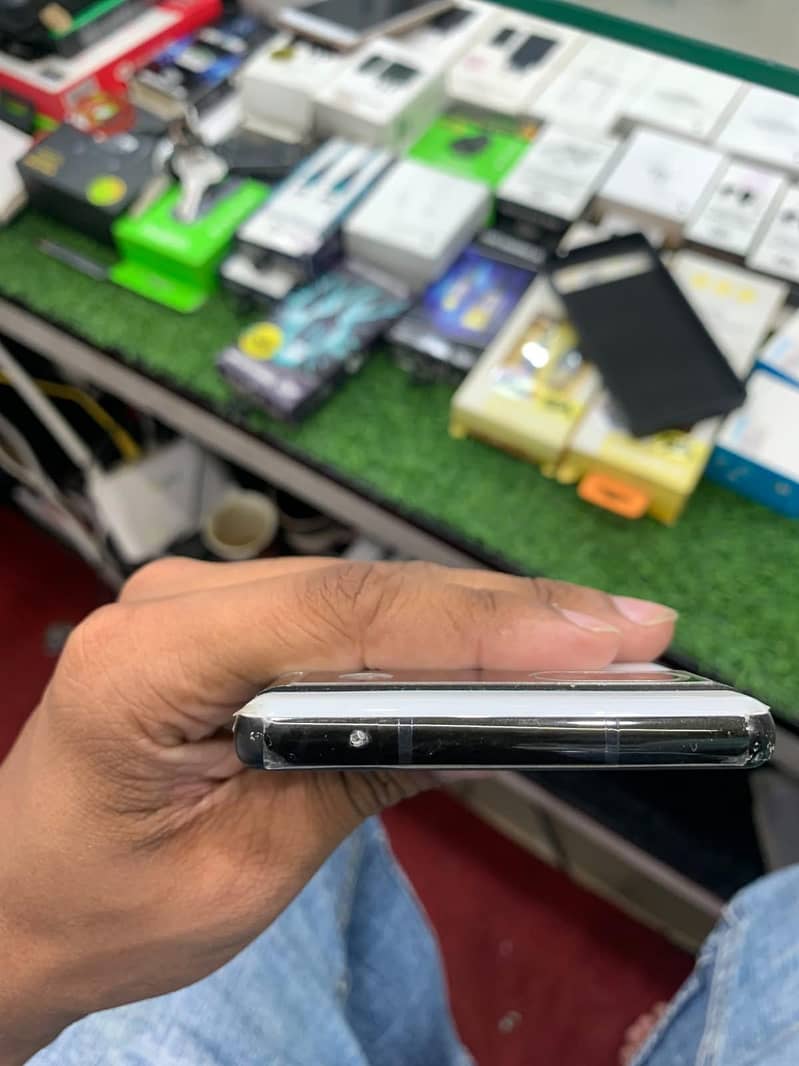 Google Pixel 6a 5