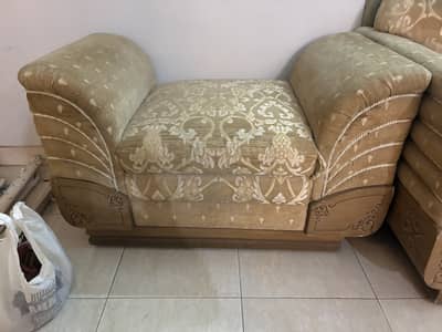 7 seater sofa with 2 coffee table and 1 centre table