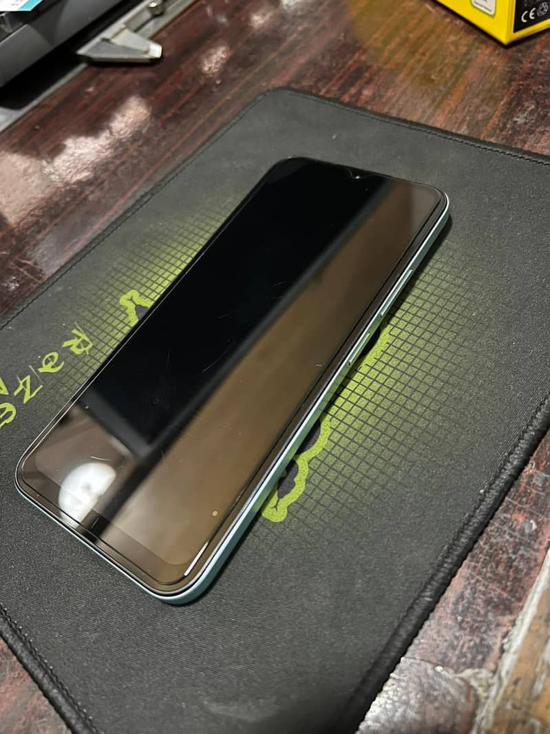 poco c 85 2