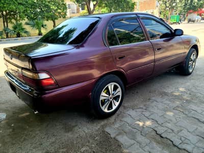 Toyota Corolla 2000