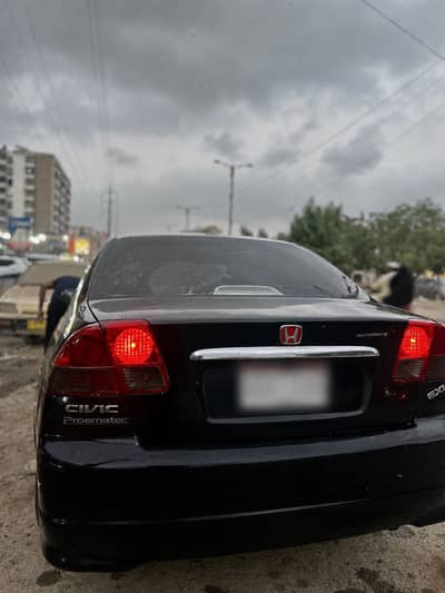 Honda Civic Prosmetic 2004