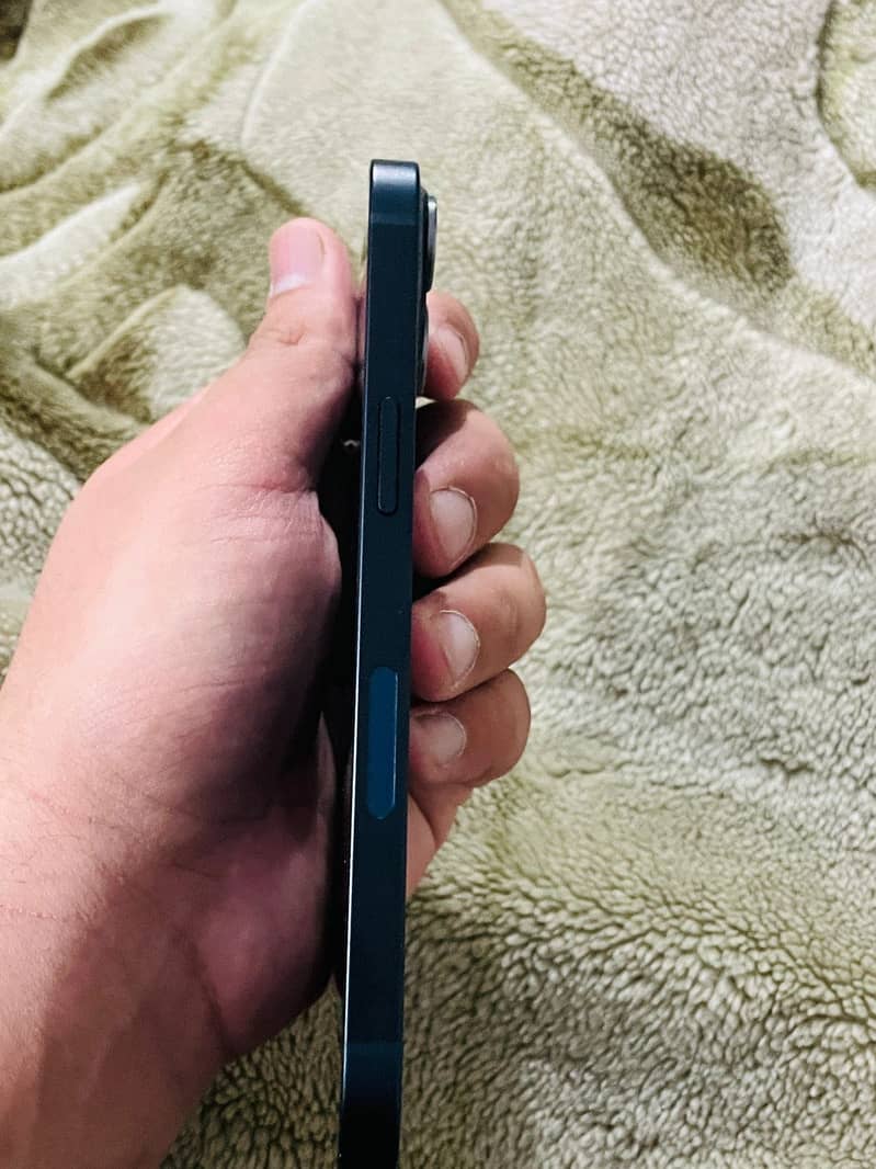 Iphone 13 2