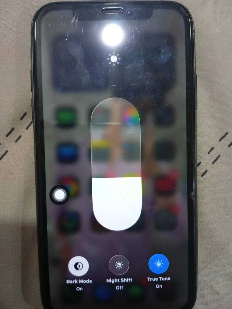 Apple iPhone 11 10