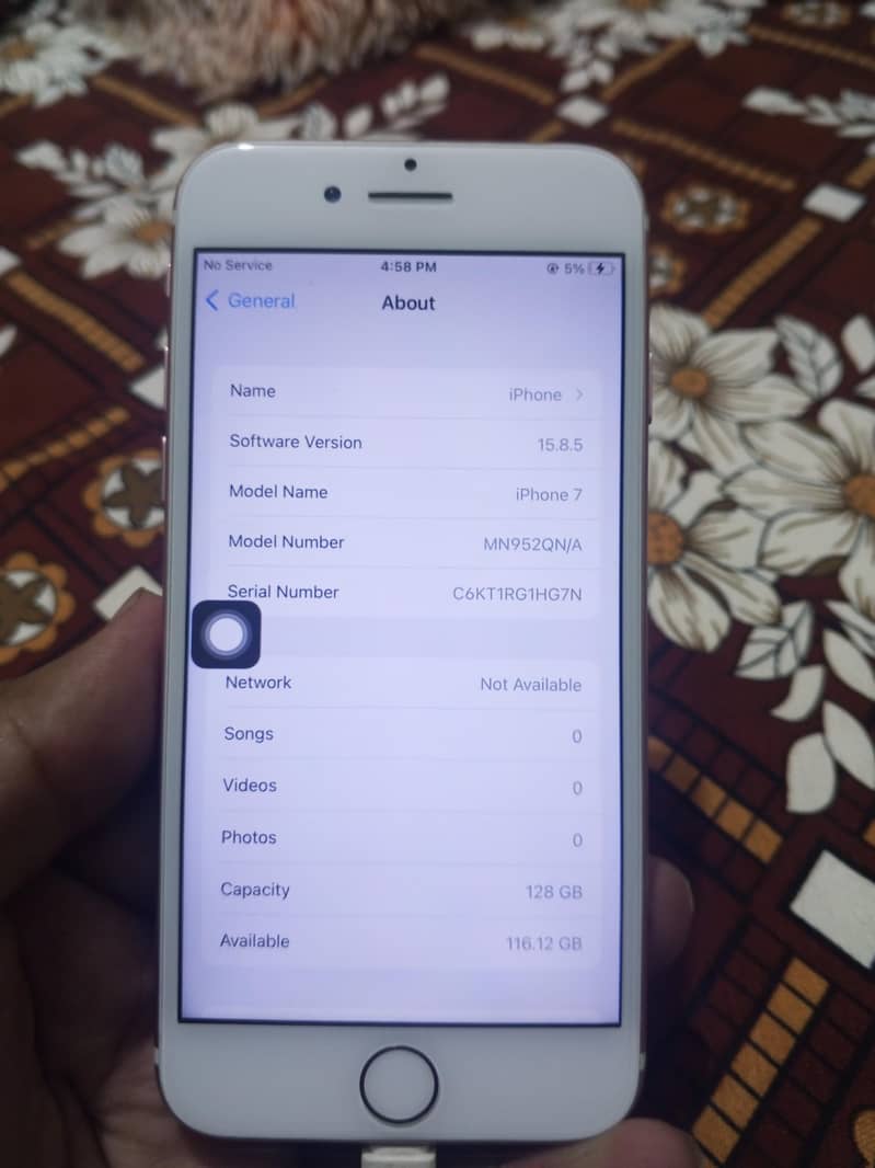 Apple iPhone 7 0
