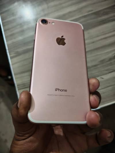 Apple iPhone 7 (PTA Approved) For Sale