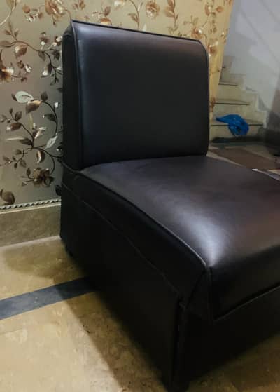 1 Seater Office Sofa just 1 piece