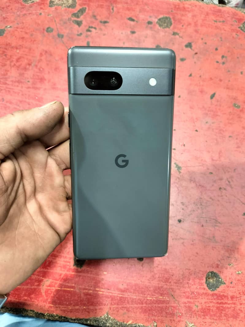 Google Pixel 7a 2