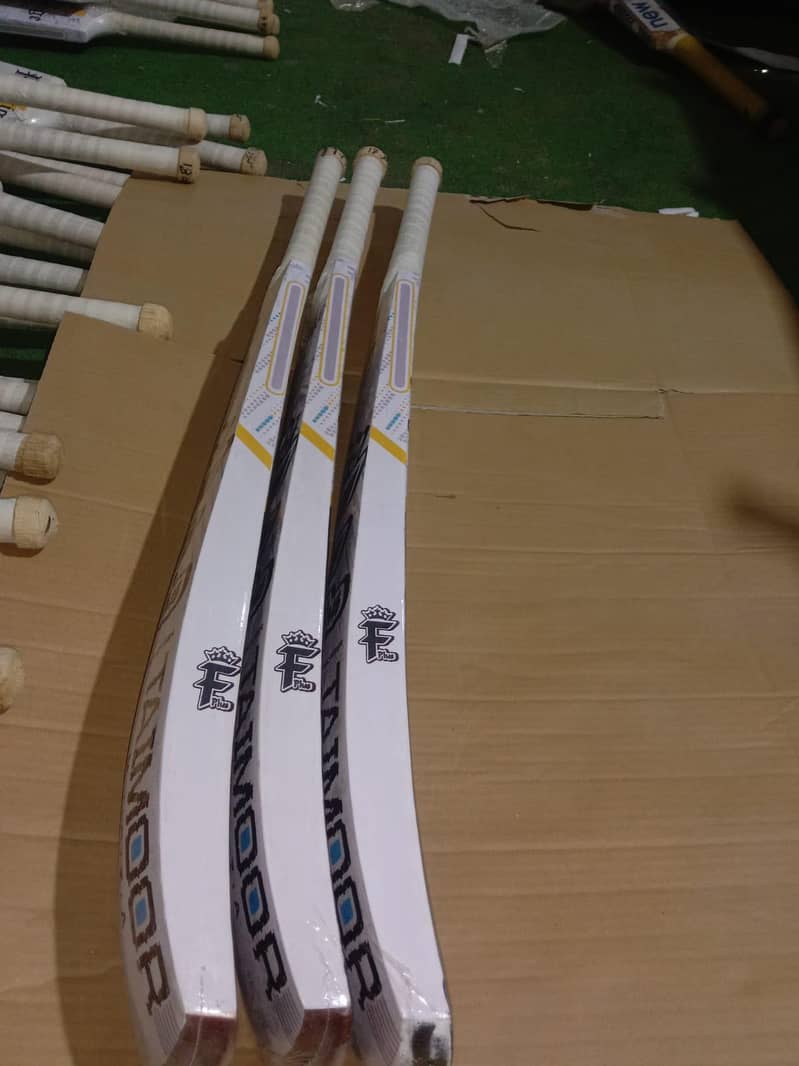 F Plus Tape Ball Bat 4