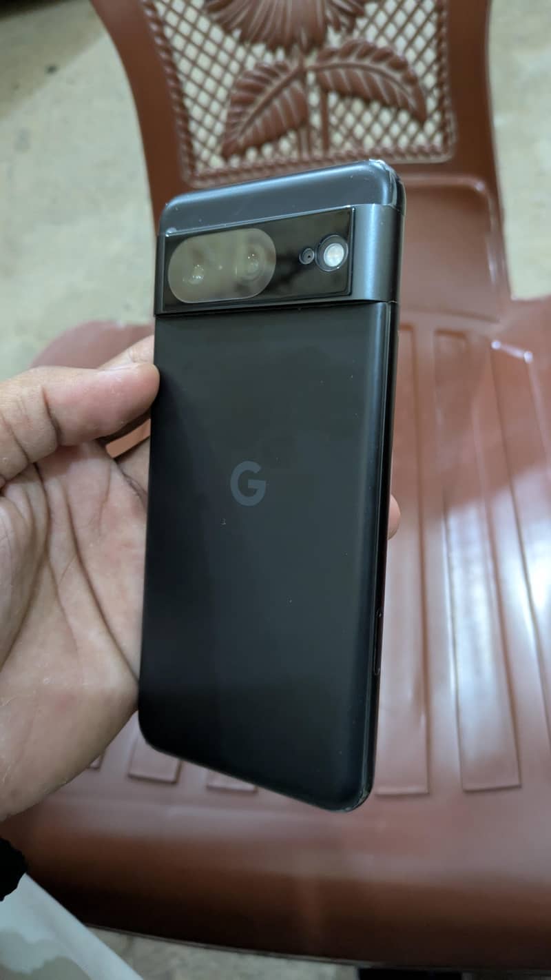 Google Pixel 8 1