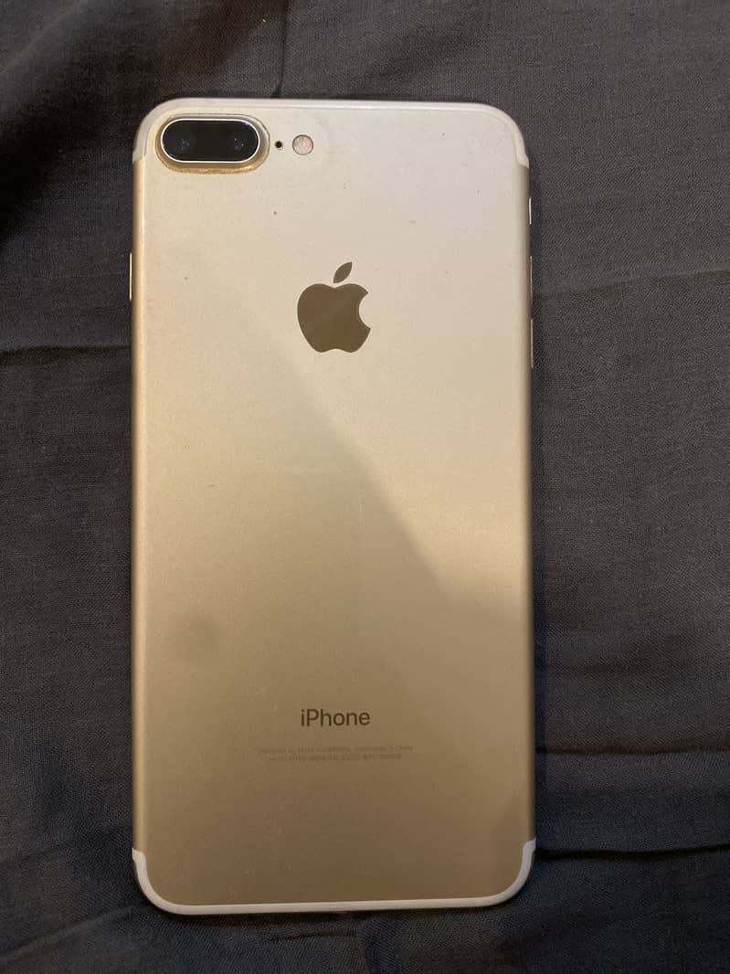 Apple iPhone 7 Plus 0