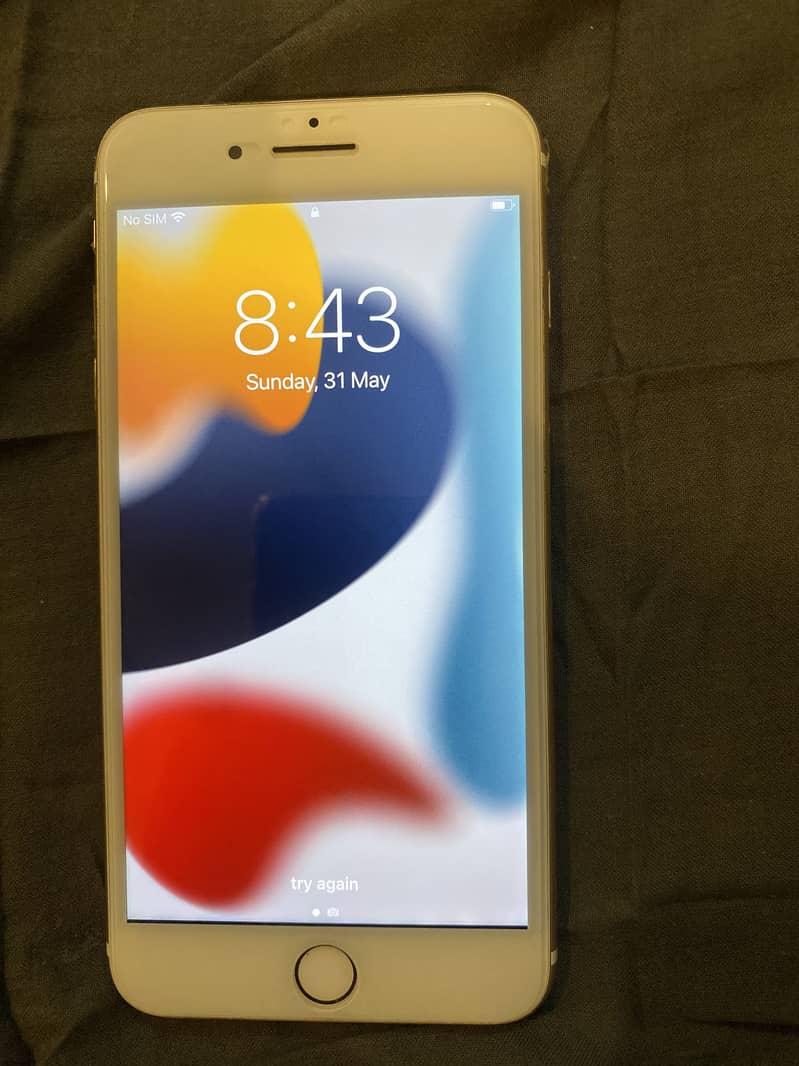 Apple iPhone 7 Plus 1