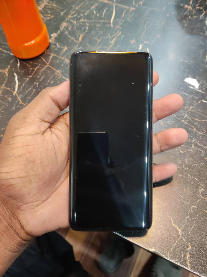 One Plus 7 Pro 0