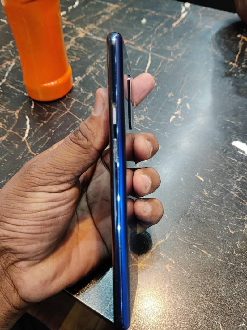 One Plus 7 Pro 5