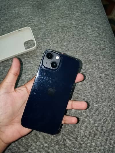 Iphone 13 128gb jv 100 battery health (not boosted)
