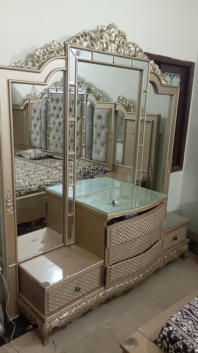 Furniture Set