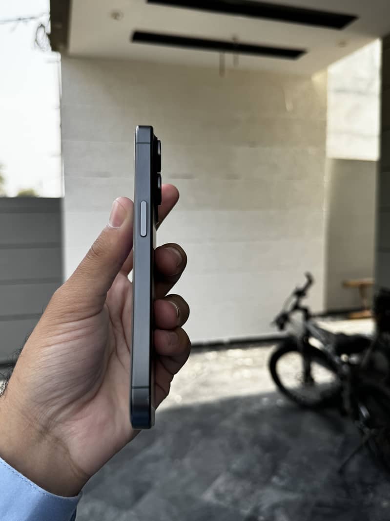 Iphone 15 pro 3