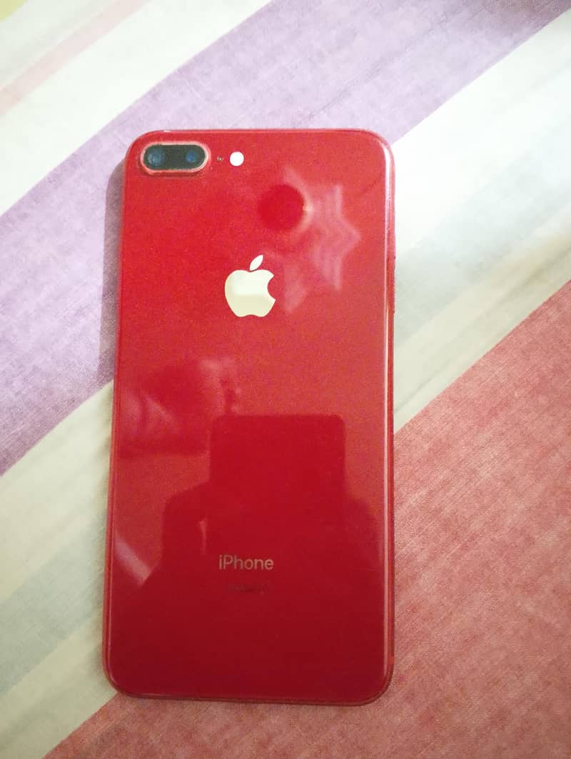 Apple iPhone 8 Plus 1