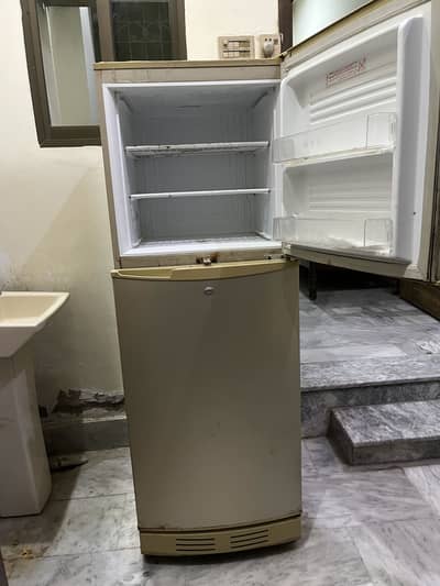 PEL Refrigerator