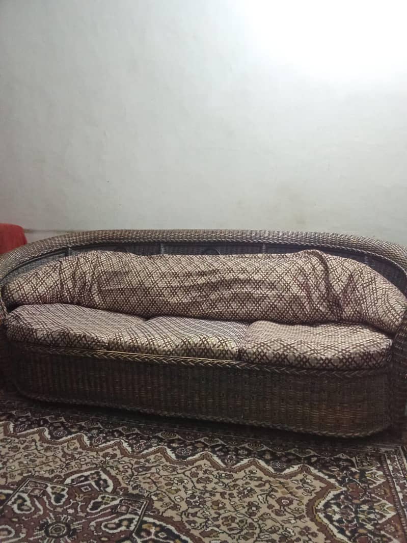 benth sofa 1