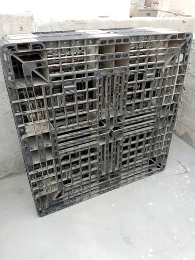 Used fiber pallets sale urgent
